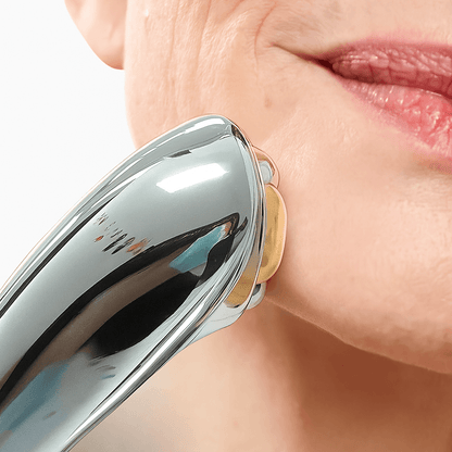 VelvaLift | 3-en-1 Thérapie par radiofréquence, EMS et lumière rouge